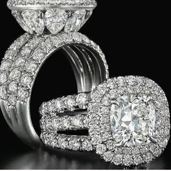 Luxury Sterling silver diamond halo ring ๐ - Picture 6 of 6